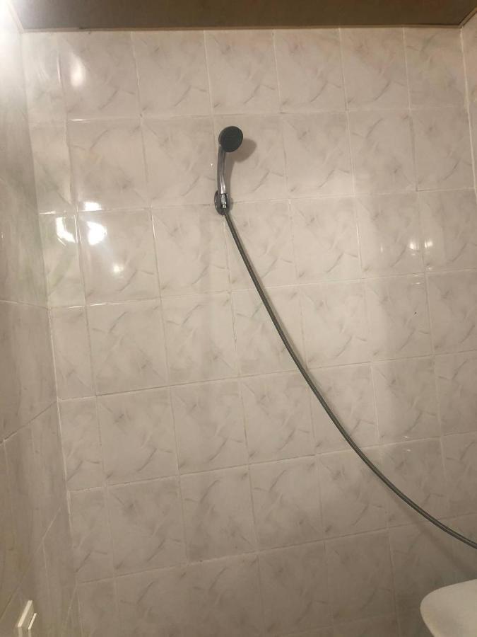 Hotel Nikea Paradiso Кутаиси Екстериор снимка